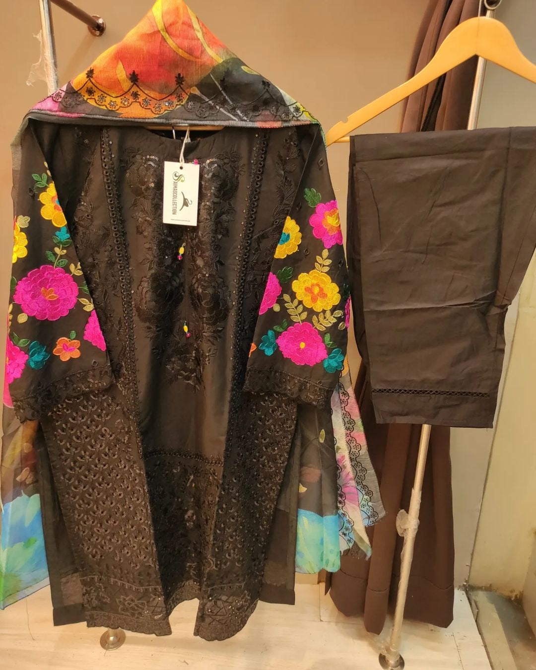 Heavy Embroidery 3pcs suit